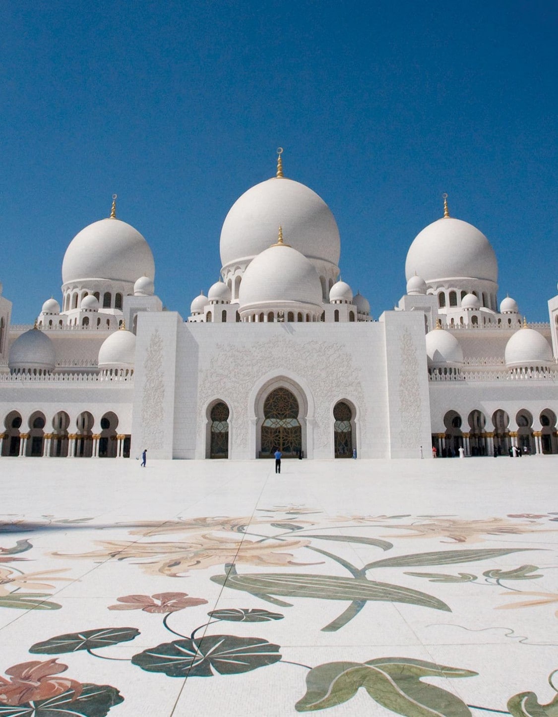 Cruises to Abu Dhabi Deals & Bookings Costa Cruises