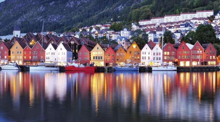 Bergen e il nordeuropa in una crociera Costa