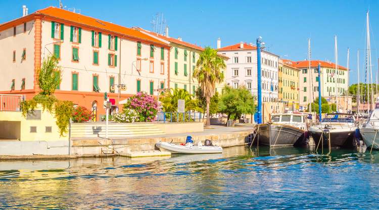 Savona in crociera Costa